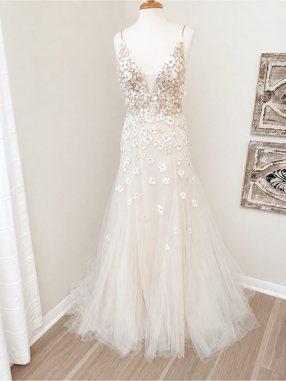 Jenny Yoo Frances Wedding Dress – Size 10 – New With Tags